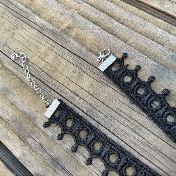 NEW - Royal CHOKER NECKLACE - Picture 2 of 5